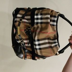 Burberry bridle Gosford hobo 100%authentic